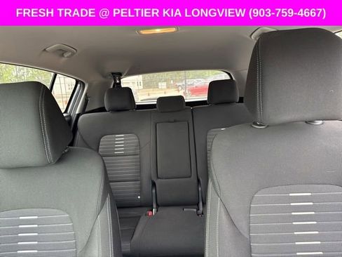 Used 2017 Kia Sportage LX w/ LX Popular Package image 16