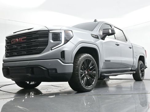 Used 2026 GMC Sierra 1500 Elevation w/ Elevation Premium Package AWD/4WD image 45