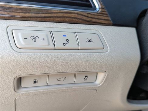 Used 2017 Hyundai Sonata Limited w/ Ultimate Package 04 image 33