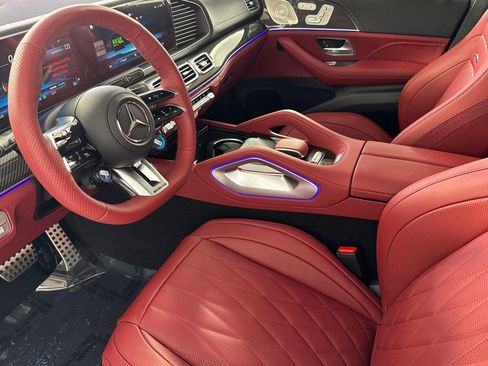 New 2026 Mercedes-Benz GLS 63 AMG 4MATIC image 4