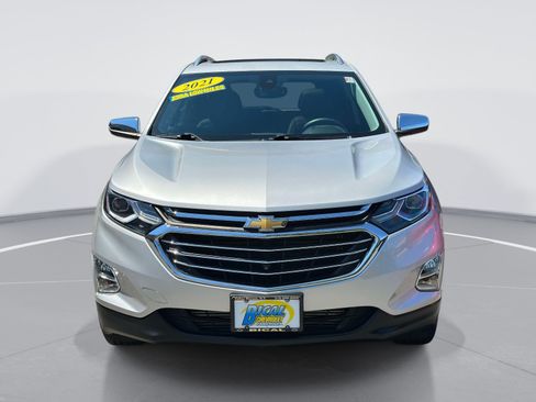 Used 2021 Chevrolet Equinox Premier AWD/4WD image 2