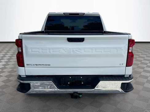 Used 2025 Chevrolet Silverado 1500 LT RWD image 7