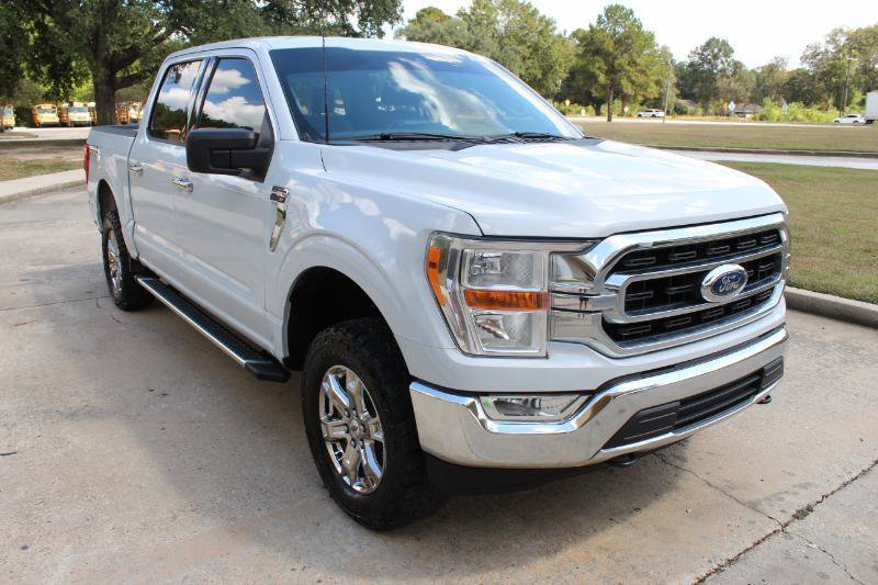 Used 2022 Ford F150 XLT w/ Equipment Group 301A Mid AWD/4WD image 4