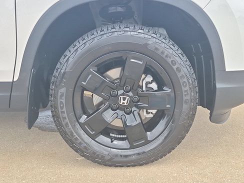 Used 2024 Honda Ridgeline Black Edition image 34