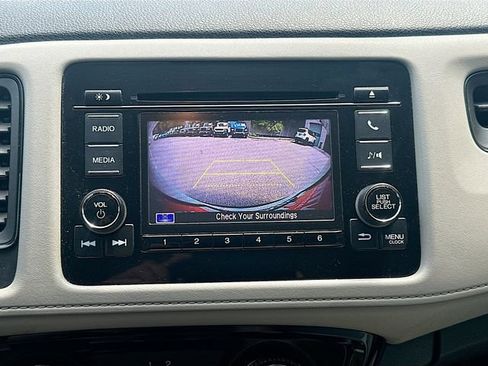 Used 2020 Honda HR-V LX image 14