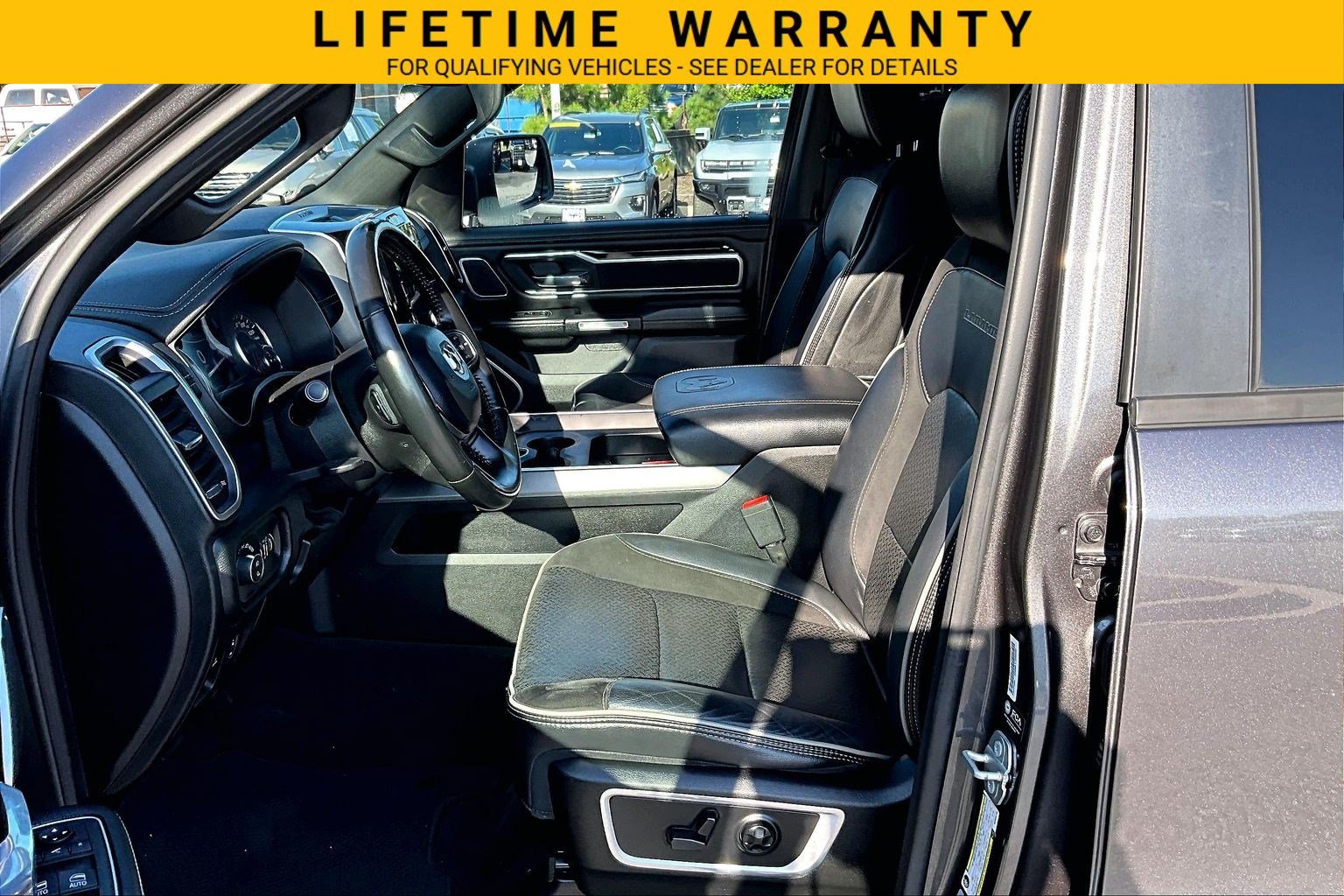 Used 2021 RAM 1500 Laramie w/ Sport Appearance Package AWD/4WD image 21