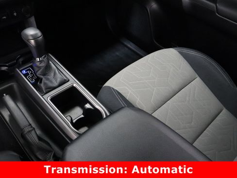 Used 2021 Toyota Tacoma TRD Sport w/ Technology Package image 17