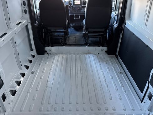 New 2026 RAM ProMaster 1500 w/ Quick Order Package 22G SLT image 13