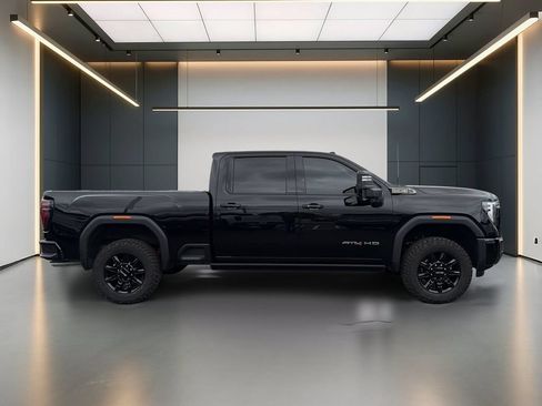 Certified 2026 GMC Sierra 2500 AT4 w/ AT4 Premium Plus Package AWD/4WD image 7