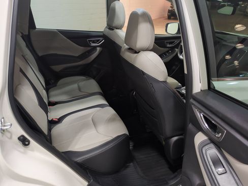 Certified 2024 Subaru Forester Limited AWD/4WD image 11