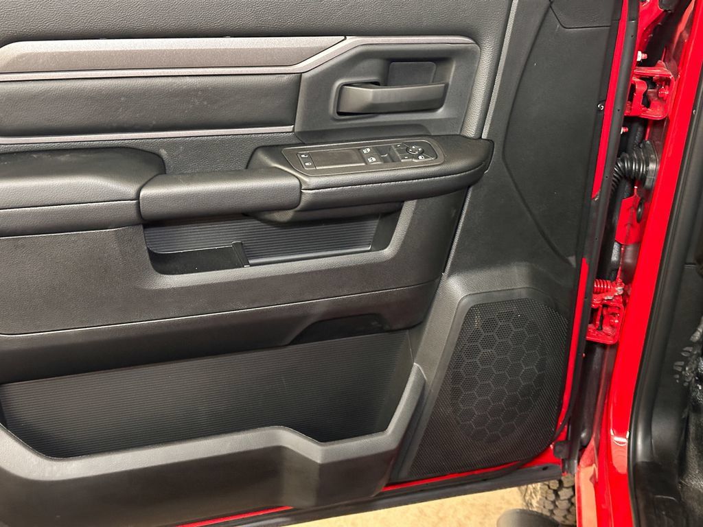 New 2026 RAM 3500 Tradesman w/ Chrome Appearance Group A AWD/4WD image 16