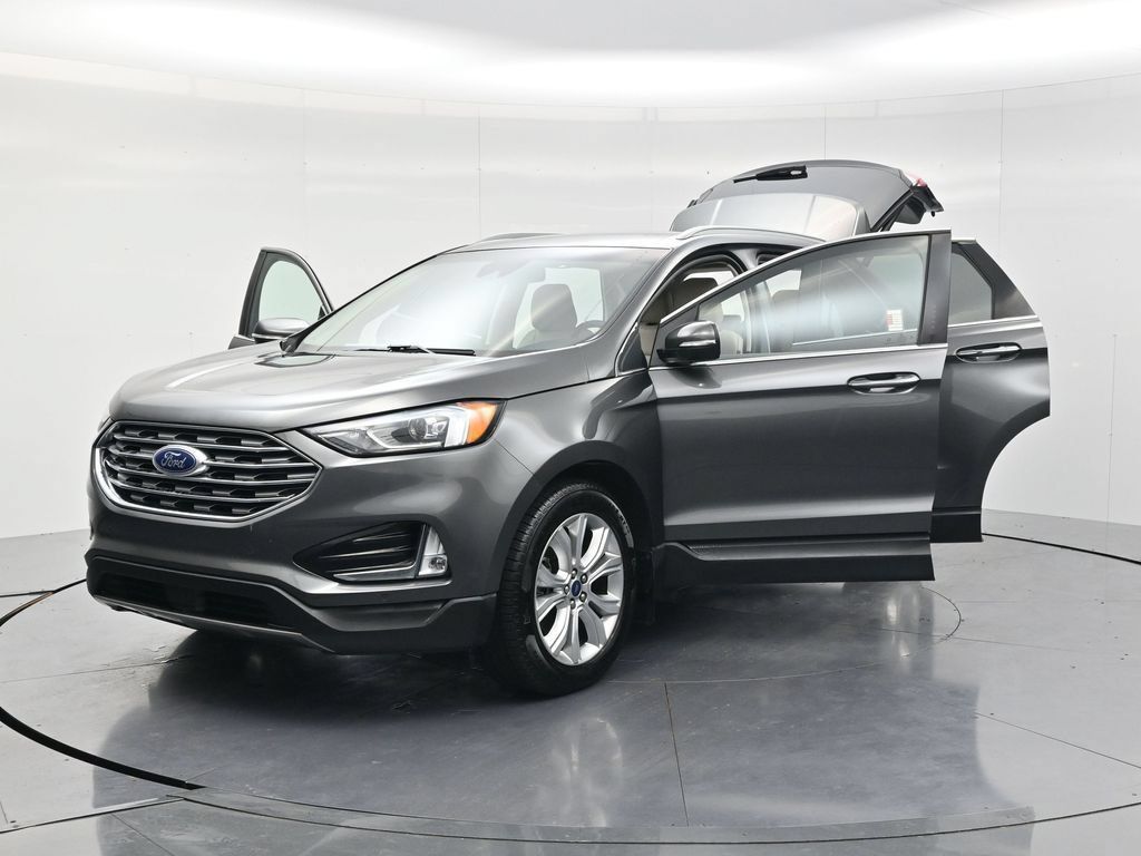 Used 2020 Ford Edge Titanium AWD/4WD image 53