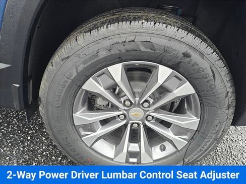 New 2026 Chevrolet Equinox LT w/ Convenience Package II image 18