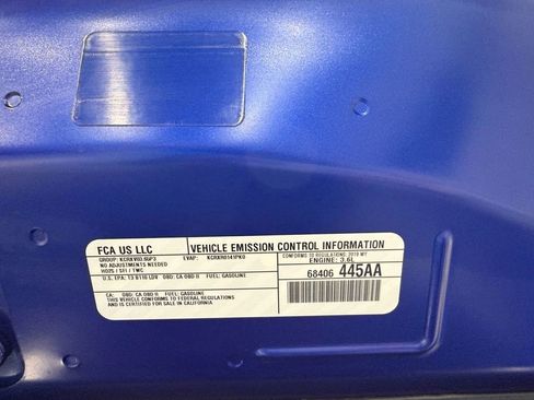 Used 2019 Dodge Challenger SXT image 38