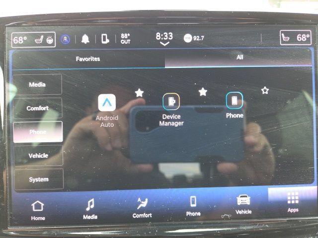 Used 2023 Chrysler Pacifica Touring-L FWD image 37