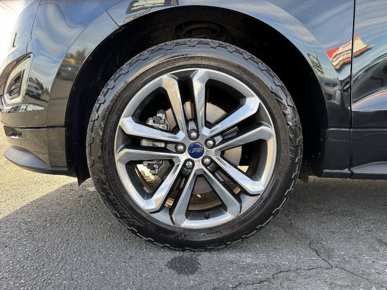 Used 2015 Ford Edge Sport AWD/4WD image 2