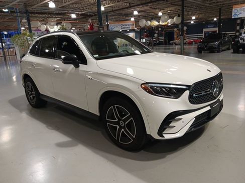 Certified 2025 Mercedes-Benz GLC 350e 4MATIC image 1