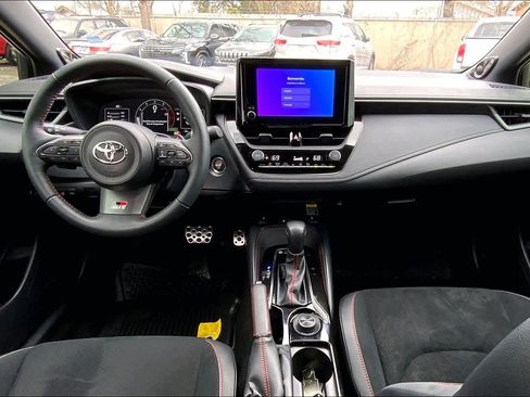 Used 2025 Toyota Corolla Premium Plus image 13