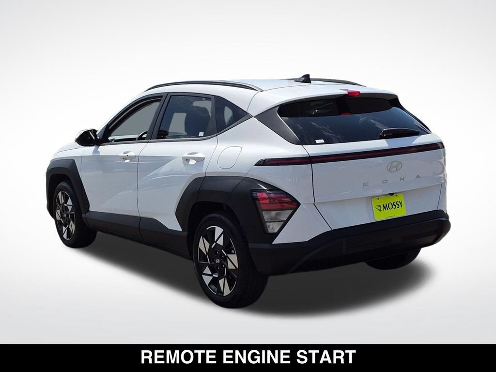 Used 2025 Hyundai Kona SEL FWD image 7