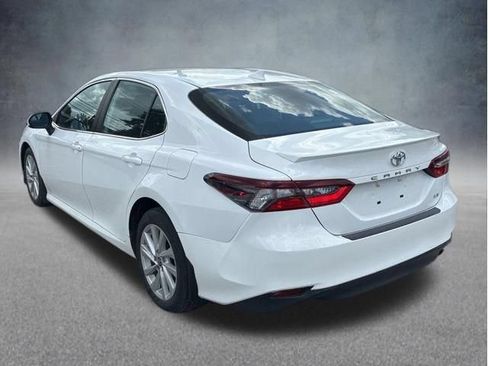 Used 2023 Toyota Camry LE FWD image 3