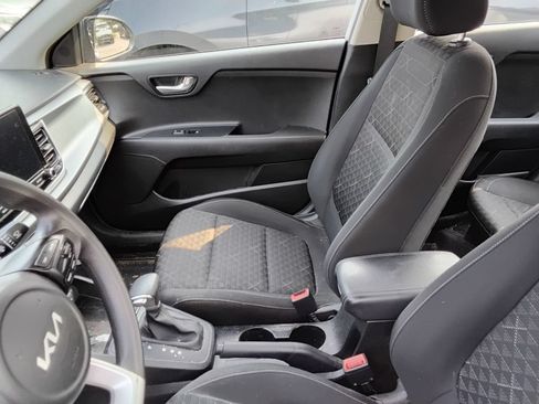 Used 2023 Kia Rio S FWD image 8