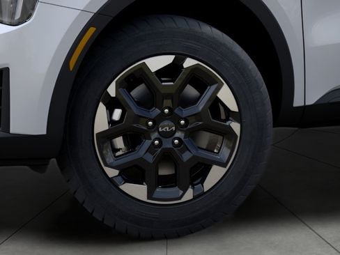 New 2026 Kia Sorento S AWD/4WD image 9