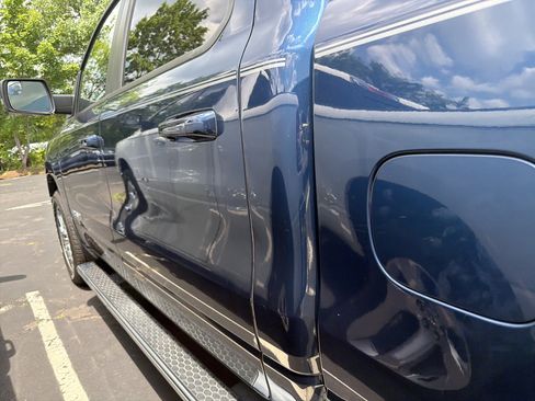 Used 2020 RAM 1500 Big Horn AWD/4WD image 11