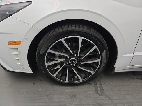 Used 2021 Hyundai Sonata Limited image 15