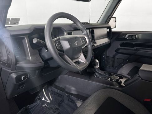 Used 2025 Ford Bronco 2-Door AWD/4WD image 9