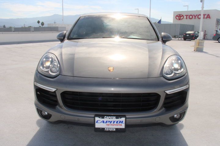 Used 2016 Porsche Cayenne AWD/4WD image 7
