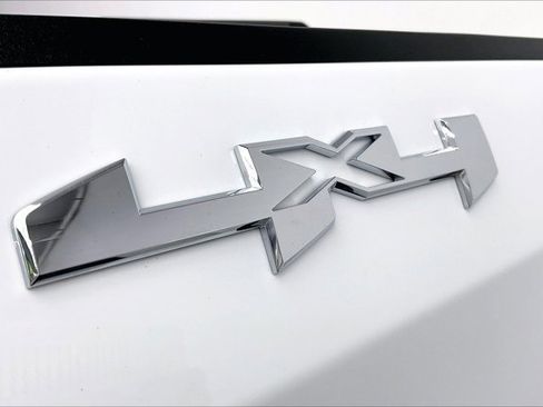 Used 2025 GMC Sierra 1500 Pro w/ Pro Value Package image 7