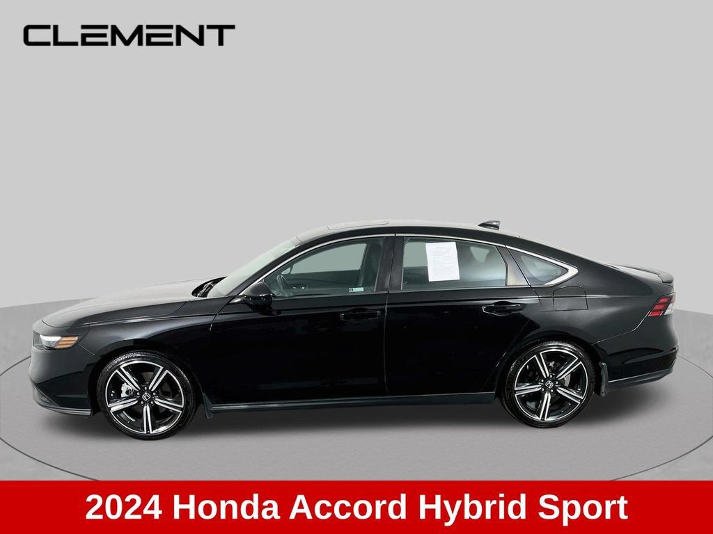 Used 2024 Honda Accord Sport image 4