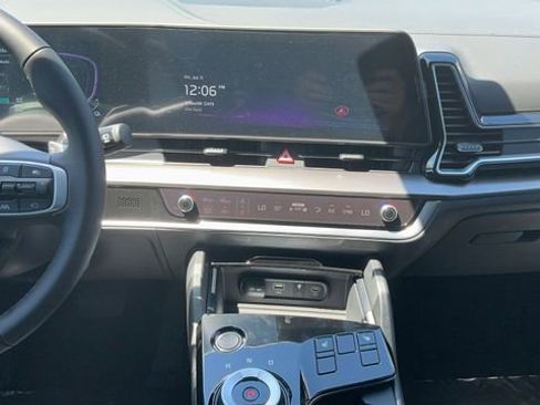 Certified 2025 Kia Sportage EX AWD/4WD image 26