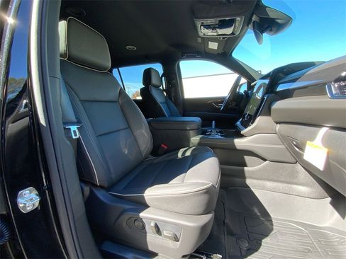 New 2026 GMC Yukon XL Elevation w/ LPO, Get Active Package image 26