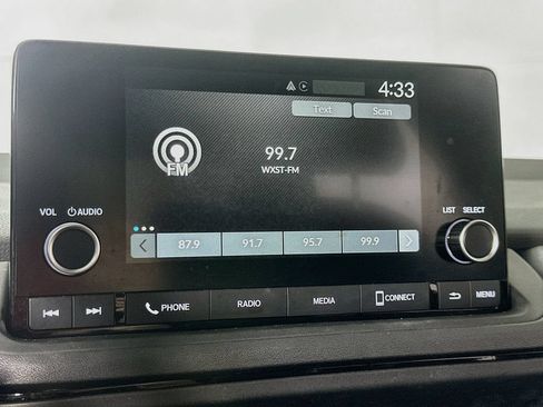 Used 2025 Honda Accord SE image 24