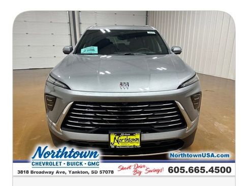 New 2026 Buick Enclave Preferred w/ Power Package image 8