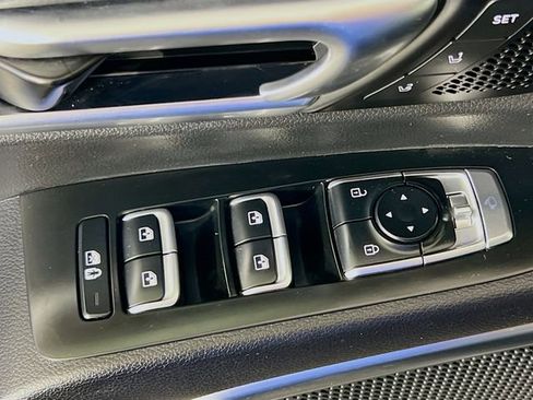 Used 2022 Kia Telluride SX w/ SX Prestige Package AWD/4WD image 18