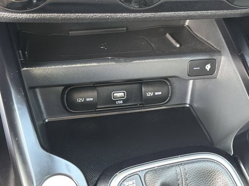 Used 2020 Kia Soul GT-Line w/ GT 2.0L Power Sunroof Package image 30