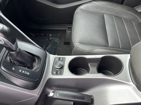 Used 2014 Ford Escape SE w/ Equipment Group 201A FWD image 12