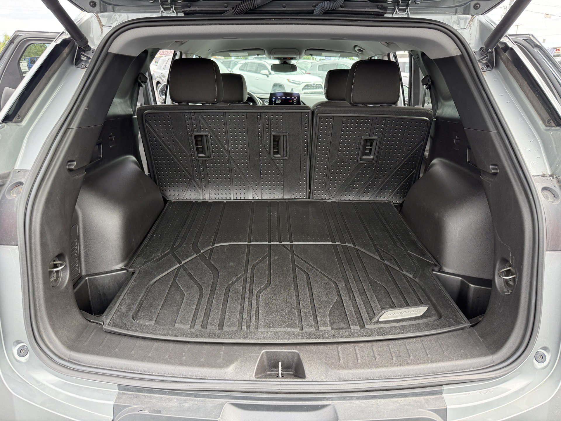 Used 2024 Chevrolet Blazer LT w/ Convenience Package FWD image 31