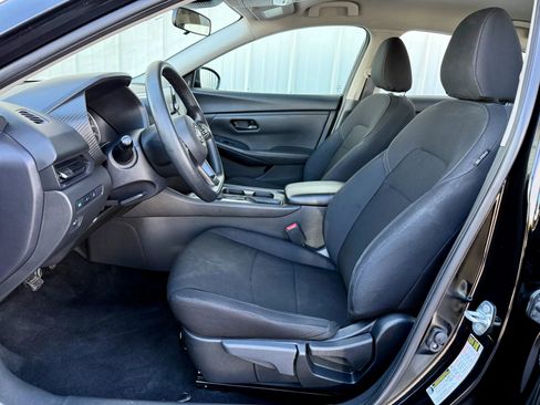 Used 2024 Nissan Sentra S image 23