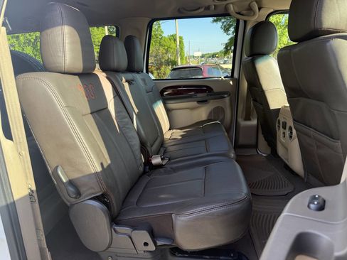 Used 2003 Ford Excursion Eddie Bauer image 17