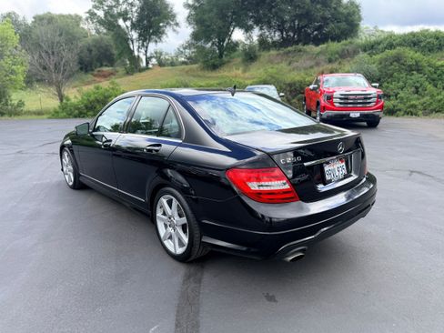 Used 2014 Mercedes-Benz C 250 Sport image 8