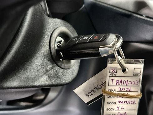 New 2026 Ford Maverick XL image 23