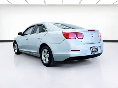 Used 2015 Chevrolet Malibu LT FWD image 6