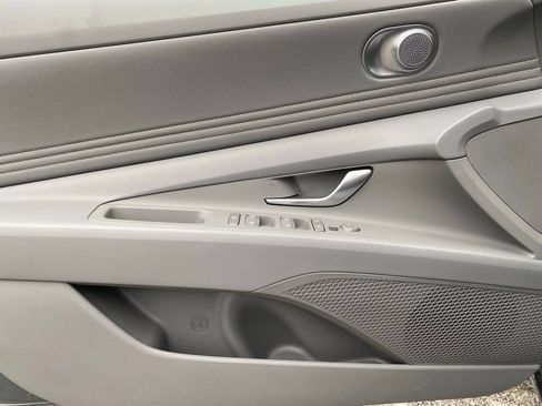 New 2026 Hyundai Elantra Sport FWD image 23
