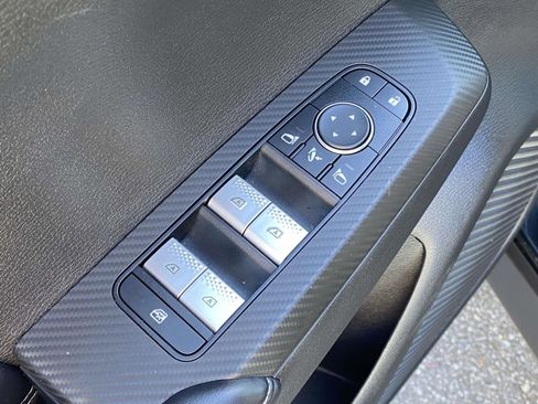 Used 2022 Mitsubishi Outlander SEL image 18