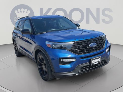 Used 2023 Ford Explorer ST-Line w/ Class IV Trailer Tow Package RWD image 4