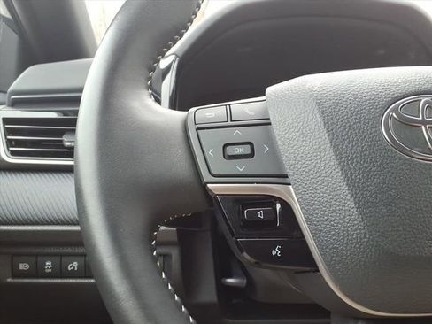 Certified 2025 Toyota Camry SE image 15