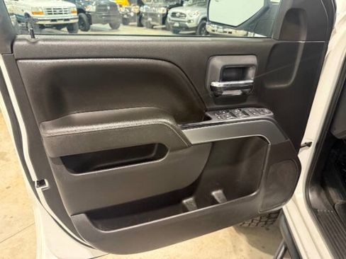 Used 2015 Chevrolet Silverado 2500 LT AWD/4WD image 13